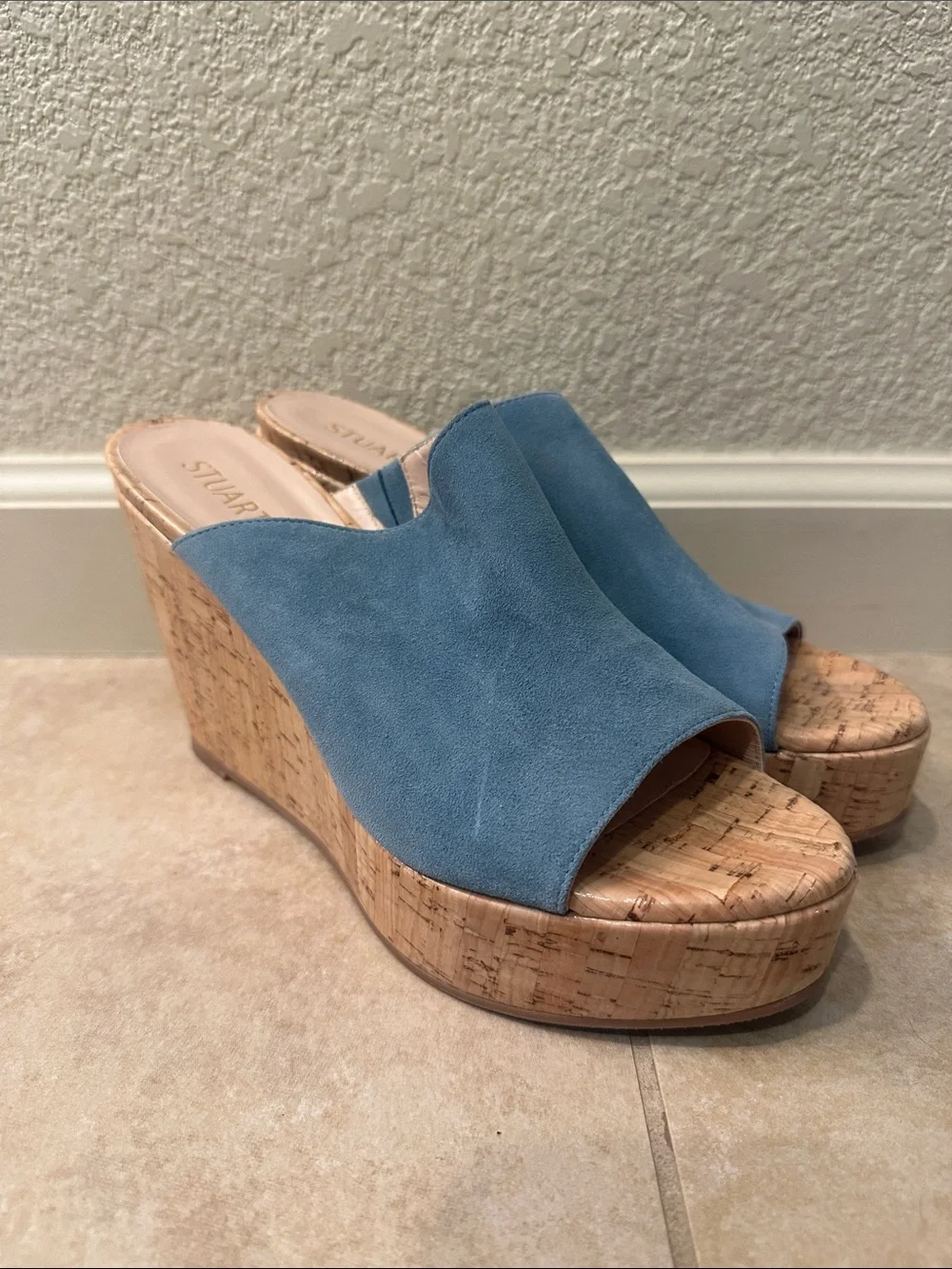 Stuart Weitzman Maragrite Wedge Sandals - Picture 3 of 7